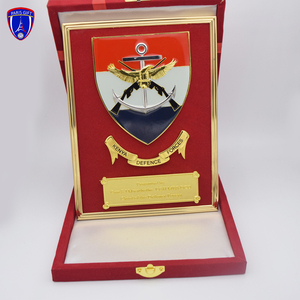 Plaque de récompense en bois bouclier décoratif en métal pour personnalisé du Kenya - Product Image 4