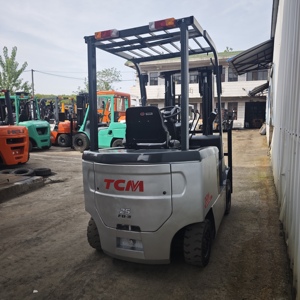 Used TCM FD25 2.5Ton Load Capacity Electric Lithium-Ion Battery 48V320AH Forklift for <b>Material</b> <b>Handling</b> - Product Image 2