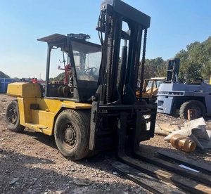 Carretilla elevadora diésel Komatsu FD160 usada de alta calidad, excelente rendimiento de 16 toneladas con motor de caja de cambios con núcleo de bomba de motor original de Japón - Product Image 6