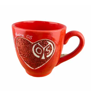 Tasse à eau créative cupidon saint-valentin, tasse à café rouge à poignée d'amour, tasse à couple en céramique en forme de cœur