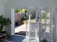 Persianas de Madera y PVC Personalizadas al por Mayor de YMTC, Persianas Impermeables para Interiores, Persianas de Plantación para Ventanas con Lamas Horizontales