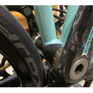 中国制造的<span class=keywords><strong>Dahon</strong></span> Fnhon折叠自行车1pc碳纤维底部支架保护器 - Product Image 4