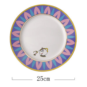 Service à thé <span class=keywords><strong>et</strong></span> tasses en céramique <span class=keywords><strong>La</strong></span> <span class=keywords><strong>Belle</strong></span> <span class=keywords><strong>et</strong></span> <span class=keywords><strong>la</strong></span> Bête Madame Potts <span class=keywords><strong>et</strong></span> Chip – Cadeaux uniques pour Noël <span class=keywords><strong>et</strong></span> anniversaire (Théière <span class=keywords><strong>et</strong></span> Tasse) - Product Image 4