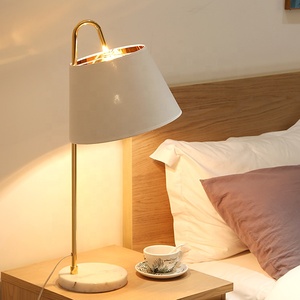 โต๊ะโรงแรมสีทองทันสมัย,โคมไฟข้างเตียงสำหรับตกแต่งโต๊ะ - Product Image 3