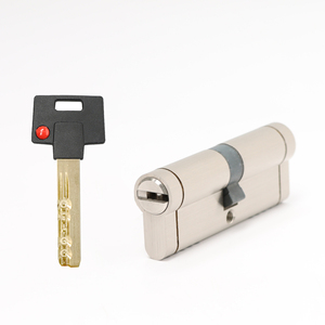Gói tùy chỉnh logo Châu Âu cao an ninh xi lanh khóa Telescopic Pin phá vỡ Dòng cửa xi lanh khóa với <span class=keywords><strong>3</strong></span> phím - Product Image 1