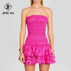 Nuevo Vestido Mini Plisado y Bordado sin Tirantes de Diseño, Vestido Bordado en Algodón Personalizado - Product Image 1