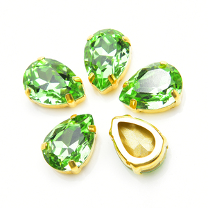 Strass a goccia in cristallo K9 di alta qualità 10*14mm con opale super brillante e base dorata, da cucire con artigli, per abbigliamento e accessori fai da te - Product Image 3