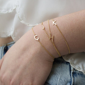 G2686 ขายส่ง Letras Para Pulseras ตัวอักษรสแตนเลสตัวอักษรด้านข้างเริ่มต้นสร้อยข้อมือแฟชั่นเครื่องประดับสร้อยข้อมือ - Product Image 4