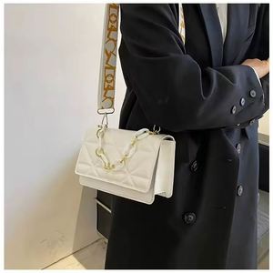2025 Ladies <b>Handbags</b> <b>Handbags</b> Fashion Women's Bags Korean Crossbody <b>Small</b> square Bag V Grain Compression Lattice Pillow Bag - Product Image 5