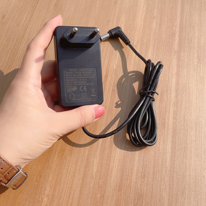 European Standard <b>12V</b> 2.5A Power <b>Adapter</b> DC Output For Digital Photo Frame And Massager Black 1M Cable - Product Image 2