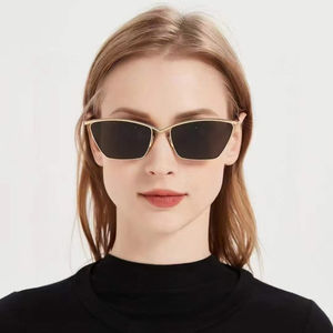 2025 señoras <span class=keywords><strong>gafas</strong></span> <span class=keywords><strong>de</strong></span> sol <span class=keywords><strong>de</strong></span> Metal moderno Retro polígono gato <span class=keywords><strong>gafas</strong></span> <span class=keywords><strong>de</strong></span> sol <span class=keywords><strong>de</strong></span> moda para <span class=keywords><strong>mujer</strong></span> gris naranja Aleación <span class=keywords><strong>de</strong></span> celebridades - Product Image 2