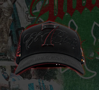 Casquette de baseball noire à strass avec lettres et chiffres cloutés, bord rouge, vente en gros 31