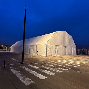 Tentes d'entrepôt rectangulaires Schutz en alliage d'aluminium et bâche PVC, installation manuelle pour stockage logistique industriel extérieur - Product Image 1