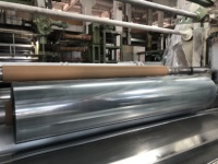 Rouleau de film souple en PVC transparent, résistant à l'humidité, de qualité industrielle, moulé par soufflage, imprimé en héliogravure, pour drap de matelas