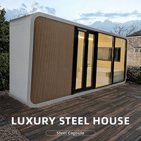 Maison capsule préfabriquée mobile de luxe en acier, structure légère, design moderne, personnalisable pour applications de rangement et de placards