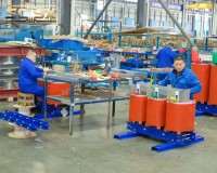 Transformateur triphasé à résine moulée de type sec 11kV 415V 1250kVA Dyn11/Yyn0/Dd0 Groupe vectoriel Certifié IEC/ANSI Ignifuge à air