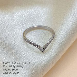 Bagues pour femmes en acier inoxydable 316L, résistantes à la ternissure et imperméables, avec zircon et petites pierres - Product Image 2