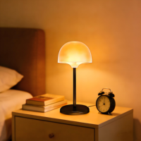 Lampe de table LED tactile à piles, veilleuse de chevet, lumière chaude RGB à intensité variable, décoration de chambre à coucher – Meilleure vente