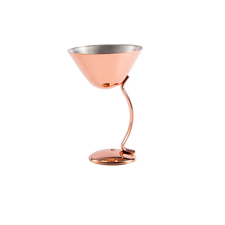 सुरुचिपूर्ण धातु कुटिल पैर मार्टिनी ग्लास 304 स्टेनलेस स्टील शादी शैंपेन बांसुरी त्रिकोणीय कॉकटेल जाम मिठाई शराब कप