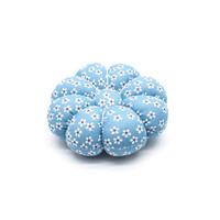 Coussin à épingles en forme de fleur avec cordon élastique noir pour épingles de couture et épingles à perles