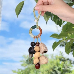 Wholesale Ethnic Handicraft Hanging Charms Braided Rope <b>Wind</b> <b>Chime</b> Natural Fruit Shell Pendant For Tourist Souvenir - Product Image 5