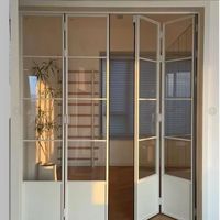 Puertas y Ventanas Plegables de Vidrio Templado con Aleación de Aluminio Moderna, Acabado Interior Impermeable, Superficie con Acabado Personalizado