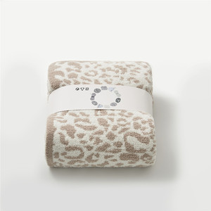 Couvertures tricotées délicates en fausse fourrure pour l'hiver, couvertures chaudes en microfibre moelleuses pour adultes - Product Image 3