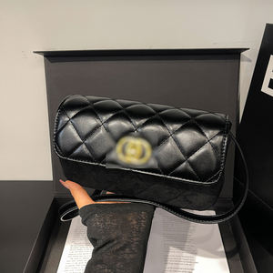 Pochette carrée à blocage de couleur pour femmes avec courtepointe en diamant et fils brodés sac à bandoulière avec sangle à bandoulière - Product Image 2