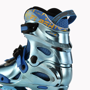 Biểu tượng tùy chỉnh có thể điều chỉnh PU bánh xe abec7 mang giày Skate Nhà Máy Giá Bốn bánh xe nhấp nháy Inline Giày trượt con lăn - Product Image 6