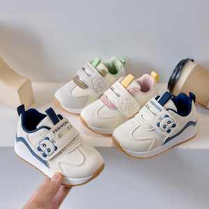 Nouvelles chaussures <span class=keywords><strong>de</strong></span> sport tendance 2026 pour garçons, style décontracté, baskets blanches polyvalentes - Product Image 6