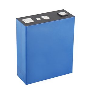 แบตเตอรี่เก็บพลังงานภายในบ้าน 3.2V LFP320Ah-L1 ความจุ 320Ah 8000 รอบการชาร์จ แบบแท่งปริซึม ทนอุณหภูมิ -20~65 องศาเซลเซียส น้ำหนัก 5.55 กก. - Product Image 1