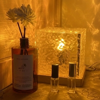 Lampe de table Senya-Pro Mini, design carré créatif, 3CCT/RGB, intensité variable, design moderne, lumière de nuit à effet d'ondulation d'eau, ambiance étoilée