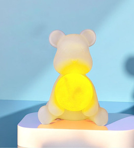 Fluide Ours Blanc Embryon Lune Veilleuse Fluide <span class=keywords><strong>Lapin</strong></span> Cadeau Créatif Tirelire 17CM Vinyle Blanc Embryon Fluide Ours Vase - Product Image 1