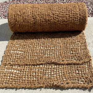 Filet en fibre de coco durable à haute résistance, fabricant vietnamien de géotextiles pour le contrôle de l'érosion des sols - Product Image 1
