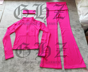 Completo Tuta Sportiva da Donna con Logo Ricamato, Giacca e Pantaloni a Zampa, Abbigliamento Sportivo 2 Pezzi - Product Image 5