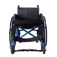 Fauteuil roulant sport à cadre rigide à dégagement rapide avec grandes roues en forme de goutte d'eau, dossier rigide en option, déambulateur et rollator