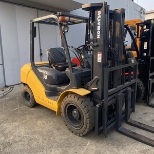 Good Price 100% Original Japan Komatsu FD25/FD30T-16 2.5/3 Ton <b>Used</b> Diesel Forklift 4WD Solid Tire on Sale in Shanghai - Product Image 1