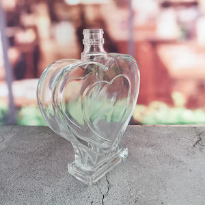 Bouteille en verre pour boisson, Unique, <span class=keywords><strong>de</strong></span> 500ml, en forme <span class=keywords><strong>de</strong></span> cœur, pour liqueur, <span class=keywords><strong>de</strong></span> couleur noire - Product Image 6