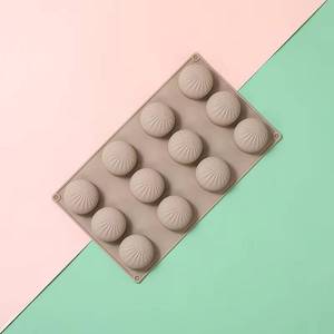 L'usine MUYULINS peut personnaliser des moules en silicone à 12 cavités en forme de pain, antiadhésifs LFGB, sans BPA, pour gâteaux mousse. - Product Image 1