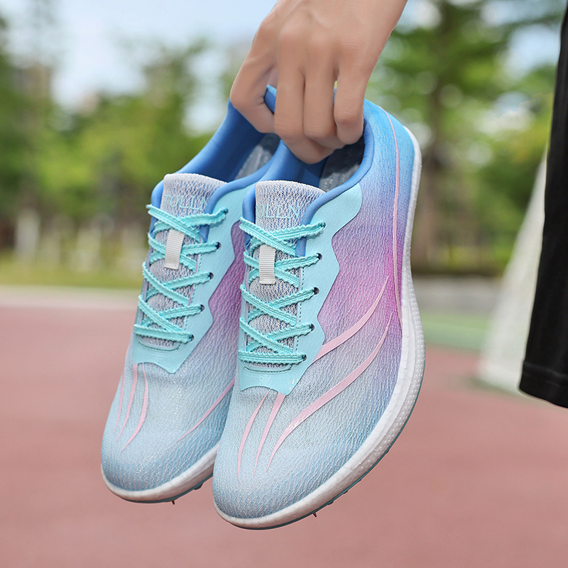 non spike track shoes