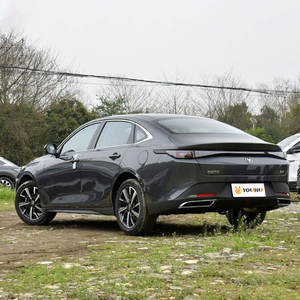 Bon marché <span class=keywords><strong>Voiture</strong></span> compacte à essence Changan de haute qualité Moteur 1.5T <span class=keywords><strong>Voiture</strong></span> à essence 170HP Changan Eado en stock - Product Image 5