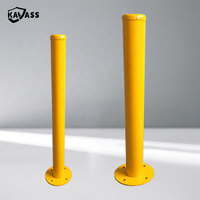 Poteau de délimitation KAVASS Shock Guard en acier flexible, surface absorbant les chocs, résistant aux impacts, à montage en surface