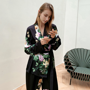 Conjunto de Pijamas de Satén de Poliéster Suave para Mujer, Talla Grande, Estilo Chino, Sexy, Personalizado - Product Image 3