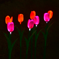 Lumière de décoration extérieure à piquet à led lumières de fleurs de roses solaires à led