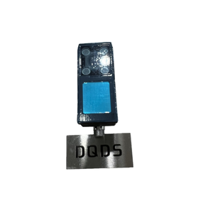 KEYENCE IX-150 150 Mm Multi-Point Laser Sensor Head Industrial Precision Measurement With One Year Warranty - Product Image 3