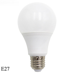 Nouvelle ampoule intelligente 9W 10WE27 E26 110V 220V, lumière RGB colorée, dimmable, compatible <span class=keywords><strong>Alexa</strong></span>, ampoule LED intelligente Wifi - Product Image 5