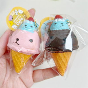 ของเล่นบีบคลายเครียดรูปไอศกรีมการ์ตูนน่ารัก ทำจากโฟม PU ขายส่ง เหมาะสำหรับของขวัญส่งเสริมการขาย - Product Image 4