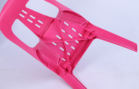 Chaise de bistrot sans bras d'extérieur blanche de l'usine empilable en plastique PP moulé par injection coloré pour restaurant café
