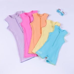 Mono <span class=keywords><strong>de</strong></span> Boutique para Niñas con Media Cremallera, Ribete Bordado, Tirante Trasero <span class=keywords><strong>de</strong></span> <span class=keywords><strong>Cambio</strong></span> Rápido, <span class=keywords><strong>Precio</strong></span> <span class=keywords><strong>de</strong></span> Fábrica, Entrega Rápida - Product Image 3