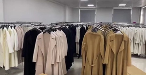 Commercio all'ingrosso rosa blu <span class=keywords><strong>verde</strong></span> bianco colore signora cappotti lunghi in <span class=keywords><strong>pelliccia</strong></span> di lana Cashmere con polsini staccabili in <span class=keywords><strong>pelliccia</strong></span> di volpe - Product Image 3